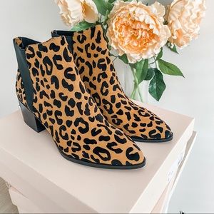 NWT Chinese Laundry Finn Leopard Booties